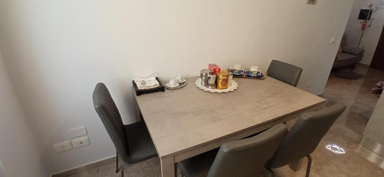 La Buona Stella Apartment Pistoia Eksteriør billede
